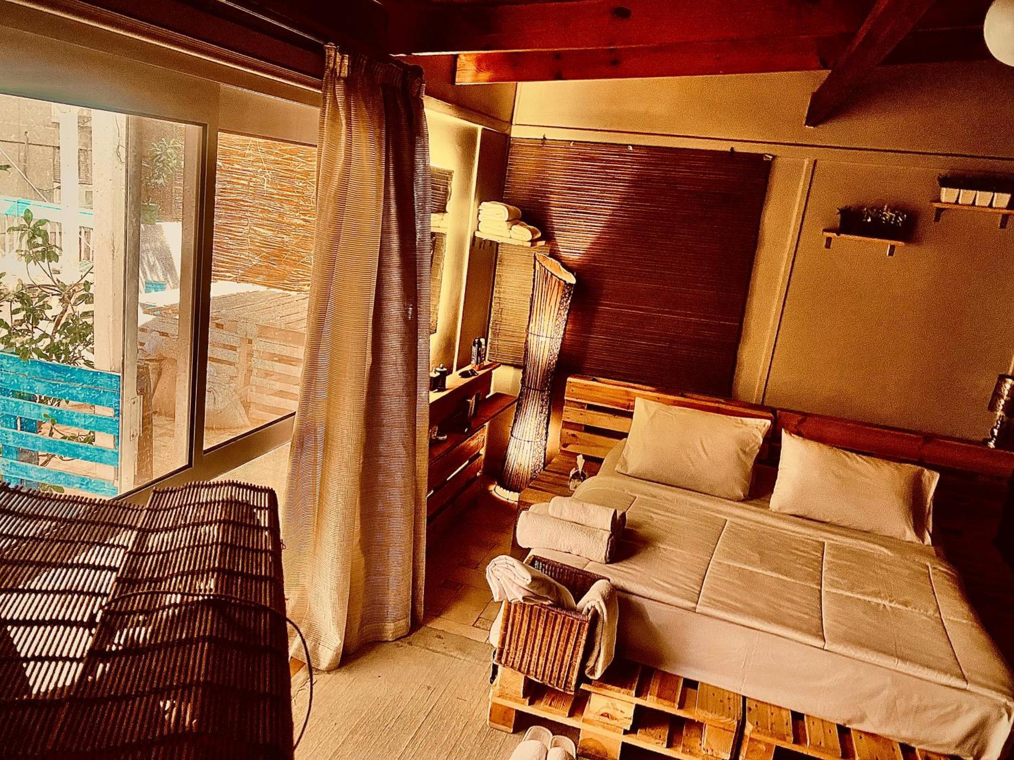 Airport Rooftop Club Luxurious Rooms And Studios Kairo Bagian luar foto