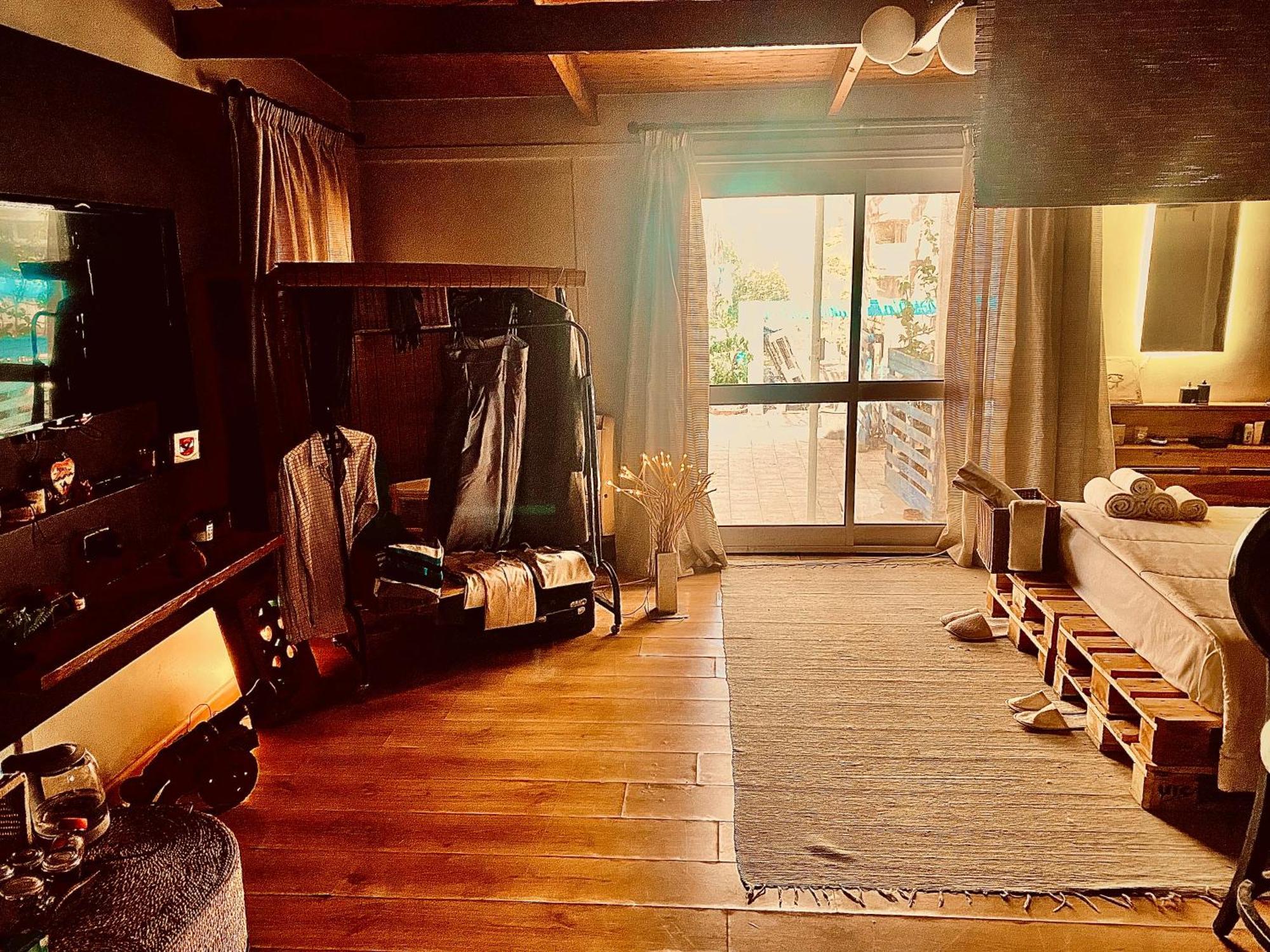 Airport Rooftop Club Luxurious Rooms And Studios Kairo Bagian luar foto