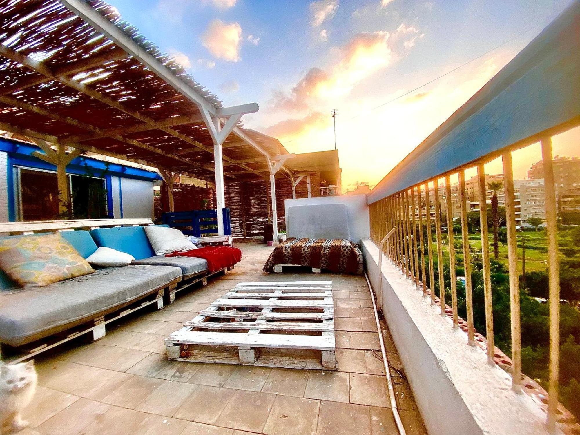 Airport Rooftop Club Luxurious Rooms And Studios Kairo Bagian luar foto