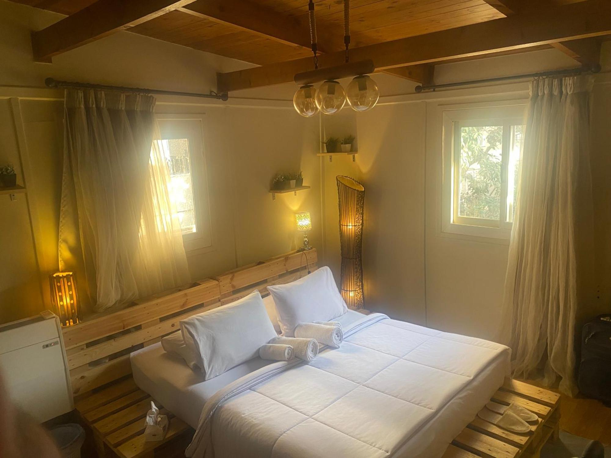 Airport Rooftop Club Luxurious Rooms And Studios Kairo Bagian luar foto