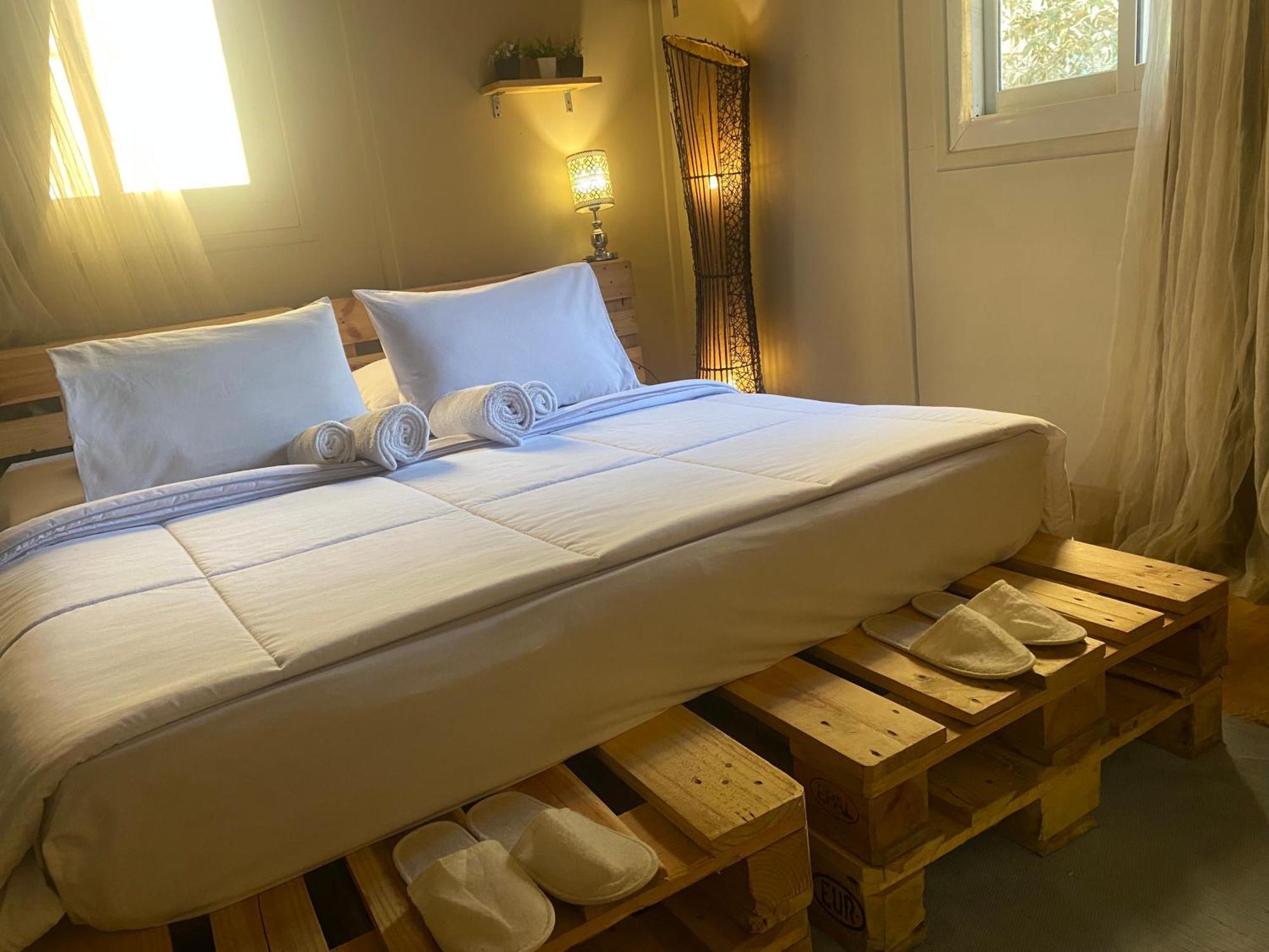 Airport Rooftop Club Luxurious Rooms And Studios Kairo Bagian luar foto
